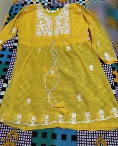 Elegant Yellow Kurta with White Embroidery