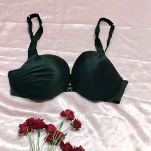 Elegant black Push-Up Bra