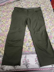 Olive Green Cargo Pants, size 36