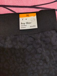 Stylish Black Leopard Print Briefs