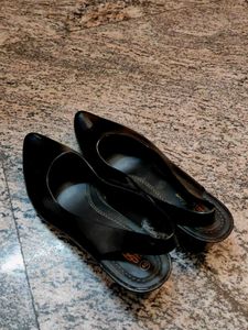 🍷Imported Chic Black Heels