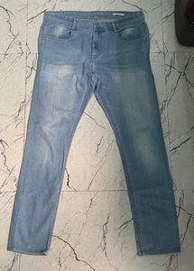 Max Light Wash Denim Jeans
