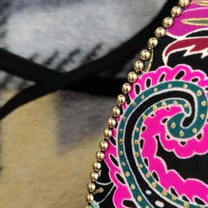 Colorful Paisley Bikini Top 🆕 NWOT 🫶 🫰 🎉