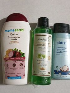 Mamaearth, Herbig & Plum Shampoo Bundle