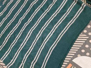 Men's Striped V-Neck Sweater light autumn