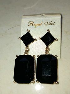 Elegant Black Gemstone Earrings