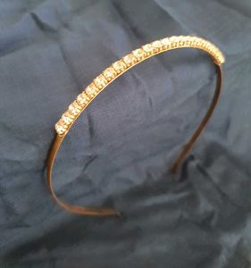 Festive Diamond Headband with Bracelet