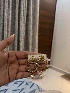 Beautiful Pearl Drop Earrings