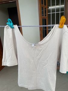 H&amp;M Beigh Top