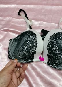 Lasenza  Trim Push-Up Bra