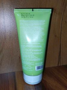 Dot &amp; Key Cica Calming Face Wash