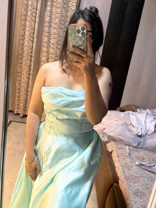 Elegant Light Blue Strapless Gown🦋🎀