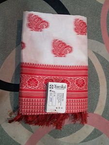 Elegant White & Red Paisley Saree