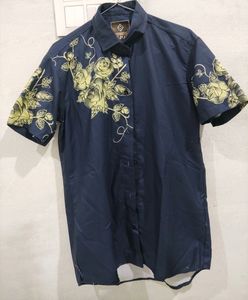 TrendyPrinted Half Sleeve Shirt
