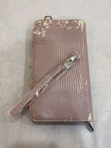 Charles &amp; Keith Textured Clutch