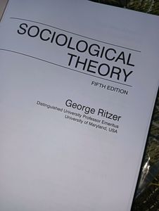 Sociological Theory By George Ritzer Fifth Edition