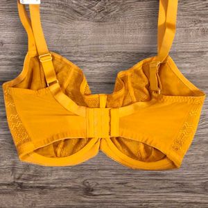 34 GG Yellow Lace Bra