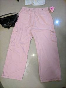 💗Pink Cargo For 250✨
