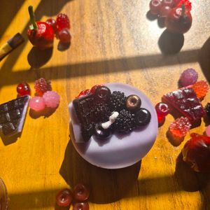 blue berry lavender scented candle