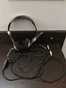 Intex Wired Headphones with Mic