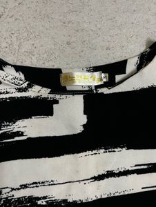 Monochrome Abstract Print Top
