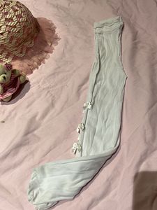 Like New White Bow Stockings😀🎀