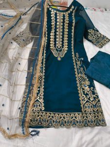 Price Drop❗Exquisite Teal pakistani suit