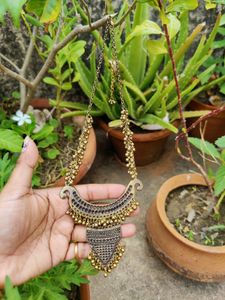 golden oxidize neckpiece