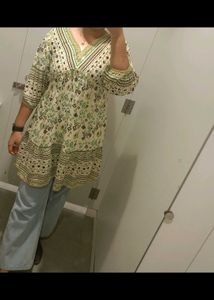Bohemian Print Kurta with V-Neck