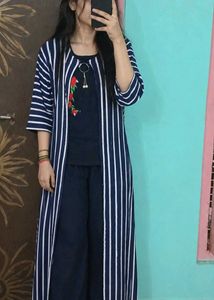 Stylish Navy Blue Striped Kurta Set