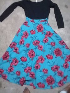 Chic Floral Print Dresses (Set of 2)