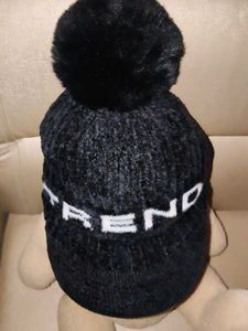 Cozy Black Beanie with "TREND" Logo