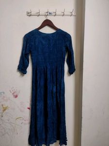 Blue Tie-Dye Kurta with White Print
