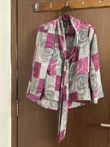 100% Polyester PinkGrey  Shirt Top With A Bow Tie