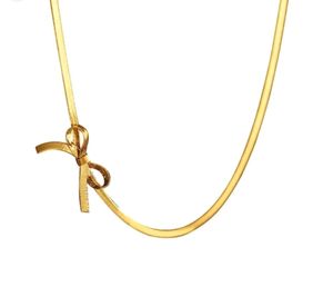 Bow Necklace