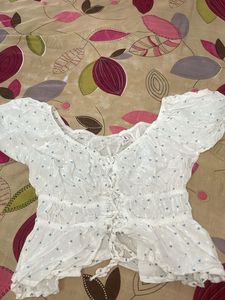 Chic White Puff Sleeve Lace-Up Top
