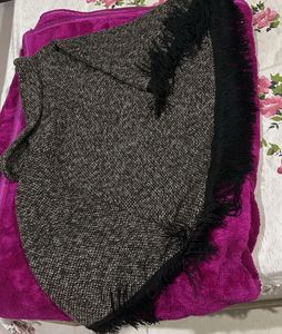 Stylish Fringe Poncho