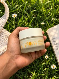 Plum 1% Oat & Allantoin Moisturizer