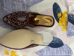 Embellished Ethnic Mojaris