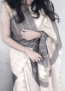 Elegant Grey and Cream Saree🩶👀