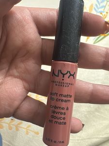 NYX Soft Matte Lip Cream - shade cannes