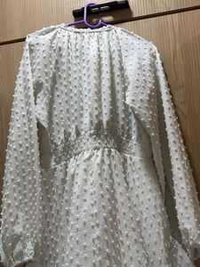 Elegant White Long Sleeve Dress