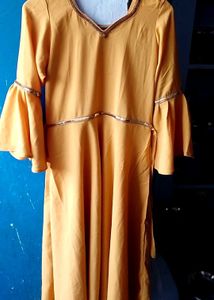 Yellow umbrella kurti