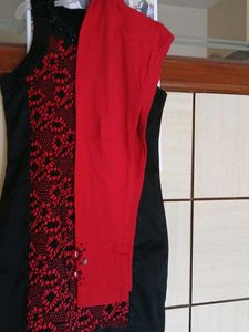 Chic Black &amp; Red Lace Dress