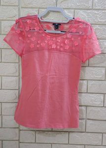 H&amp;M Tshirt Coral and White Top with Lace Detail