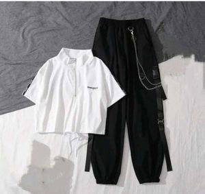 Stylish Crop Top & Cargo Pants Set