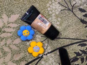 Maybelline Matte Poreless Foundation