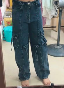 Stylish Dark Wash Cargo Jeans