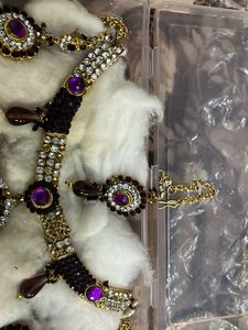 Magenta Jewellery Set With Mangtikaa Offer