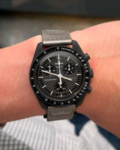 OMEGA×SWATCH MOONSWATCH